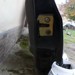 Inzerát č. 1 Náhradné diely Škoda Felícia 1.9 D € 15 - 4