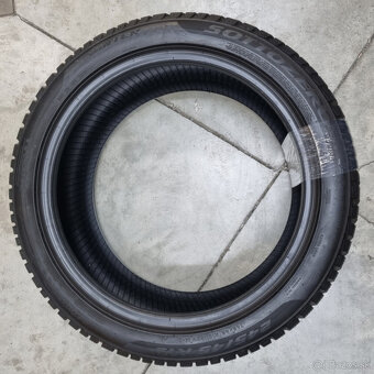 Zimné pneumatiky 245/45 R19 PIRELLI RSC - 4