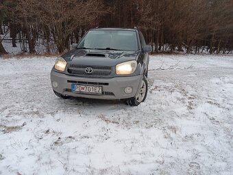 Toyota RAV4 - 4