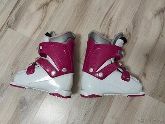 Lyže, lyžiarky - 4