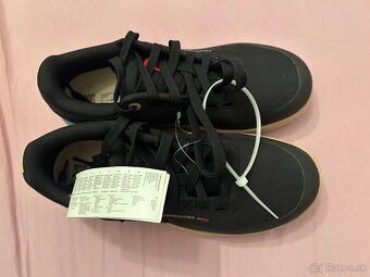 Predám čisto nové Five Ten Freerider Pro Canvas Black Pulse - 4