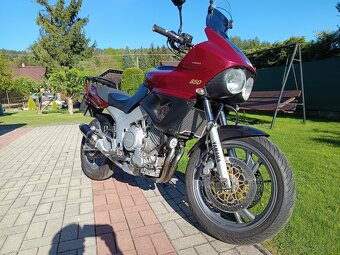 Yamaha 850 TDM - 4