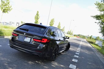 BMW rad 5 Touring 530d xDrive Mpaket LED+ 360 cam Webasto - 4