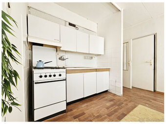 / CENTRUM / 1i byt / BREZNO / ČSA / 38 m2 / - 4