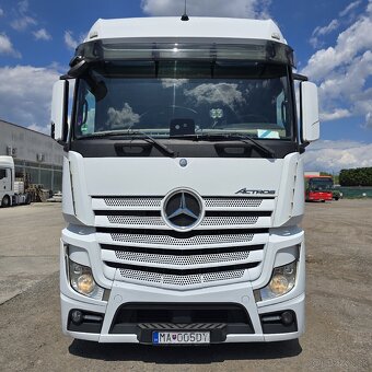 MB ACTROS 1842 r.v.2018 plus HIPOCAR r.v.2014 - 4