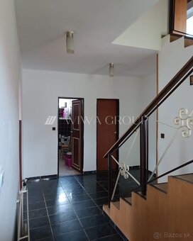 Na predaj poschodový rodinný dom - Komárno - 4
