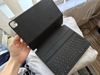 Predám Apple Smart Keyboard Folio 12,9” – ako nová - 4