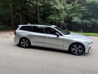 Volvo V60 B4 R-Design, diesel, 2021 - 4