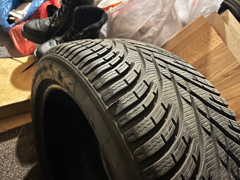 235/45 R18 zimne pneumatiky BF Goodrich g-force winter 2 - 4