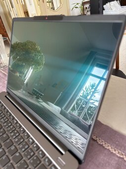 Lenovo Yoga Slim 7 ProX 14IAH7 celokovový - 4