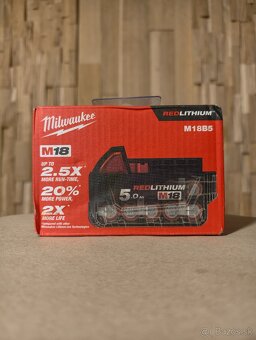 Milwaukee RedLithium M18 B5 - 4
