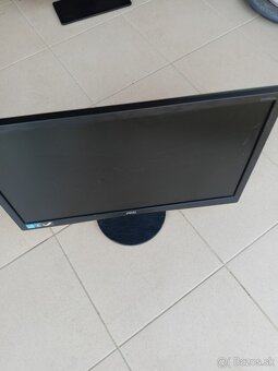 Pouzivany monitor AOC 22'' (skrabance) - 4