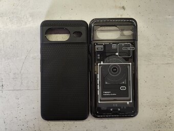 Google Pixel 8 8/128 - 4