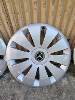 Puklice Mercedes Benz R16 - 4