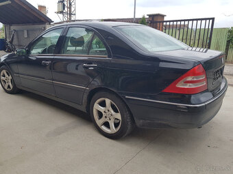 MERCEDES BENZ C200 2,0B 120KW RV.2001 - 4