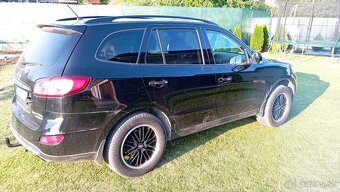 Hyundai Santa Fe - 4