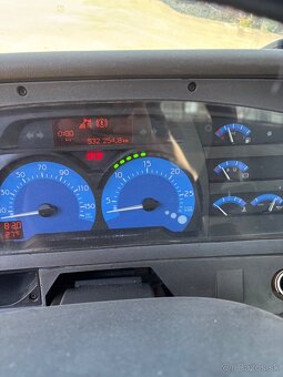 Renault premium 370 - 4