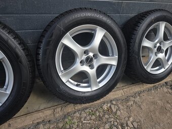 Zánovná Zimná Sada Renault Captur 205/60 R16 - 4