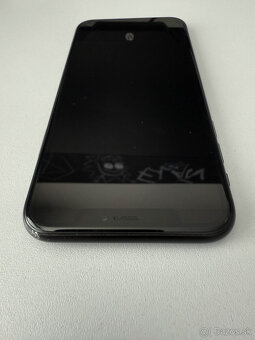 iPhone Xr - 4