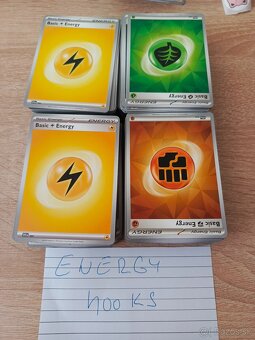 Pokémon karty - 4