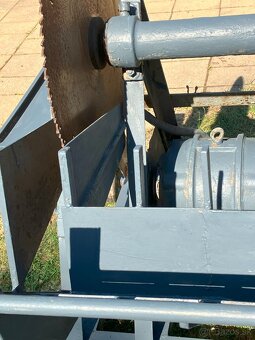 Cinkulár - 4