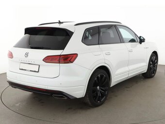 Volkswagen Touareg 3.0 V6 TDI Elegance 4Motion Aut. R-LINE - 4