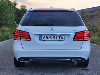 MERCEDES BENZ E220cdi 7g-tronic 4matic Executive 2015 - 4