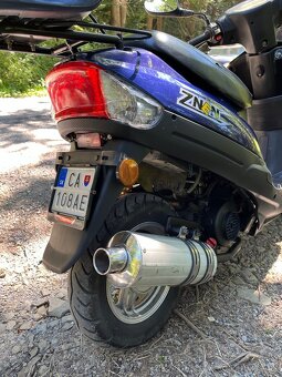 Skúter Adamoto znen 50ccm - 4