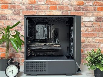 i7 13700K\16GB\RTX 2080\SSD\750W Zdroj - 4