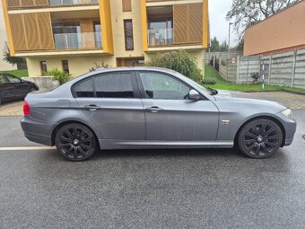 BMW 3 (E90) 320 xDrive – 130 kW, automat, 2009 - 4