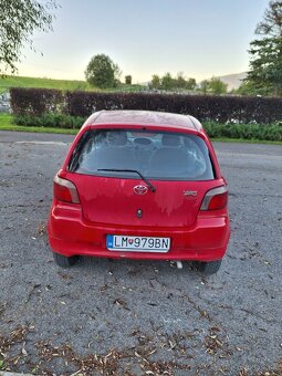 Toyota Yaris - 4
