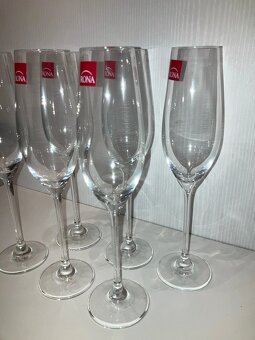 Nove nepouzite 6 ks pohare na sekt, proseco, flauta - 4