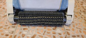 Hayward Tiger Shark bazenovy vysavac - 4