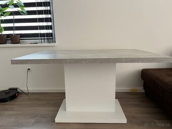 Stol jedálenský stol - 4