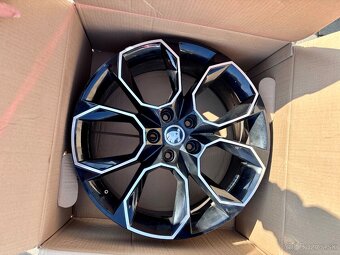 Škoda elektrony Extreme R19 - 4