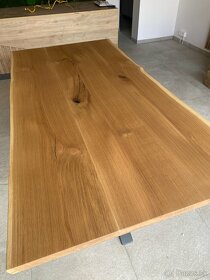 Jedálensky stôl - masívne dubové drevo - 4