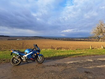 Honda VFR 800FI - 4