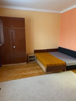 Prenájom 2 - izb. byt v centre Nitry - 4