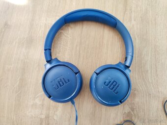 Predám slúchadlá JBL TUNE 500 - 4