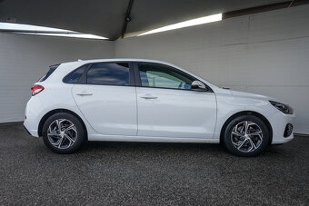 57-HYUNDAI i30, 2020, benzín, 1.5 DPi - Comfort, 81kW - 4