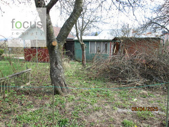 Záhradka s chatkou - extre zľava - 2000 eur - 4