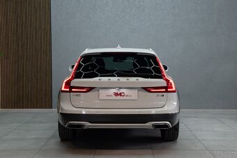 Volvo V90 2.0D 140kW, automat, 4x4, 2020, DPH - 4