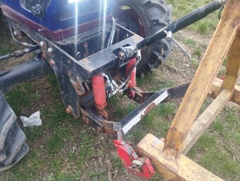 Farmtrac 685dt 61kw motor perkins - 4