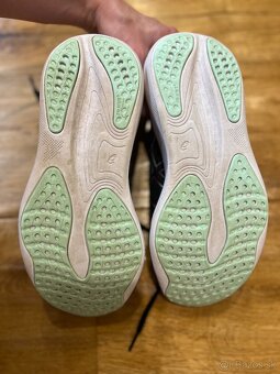 Bezecke topanky asics ziruss 8 - 4