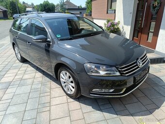VOLKSWAGEN PASSAT VARIANT 2.0 TDI CR 103 kW BLUEMOTION - 4