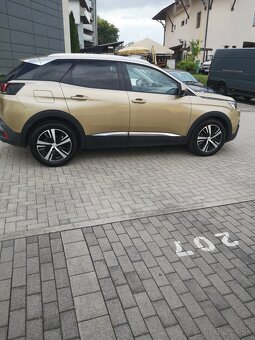 Predám PEUGEOT 3008 1,6 BlueHDi - 4