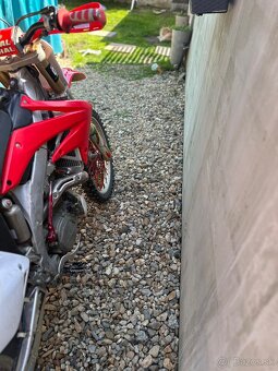 Honda CRF 450R - 4