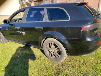 Predám Alfa Romeo 159 - 4
