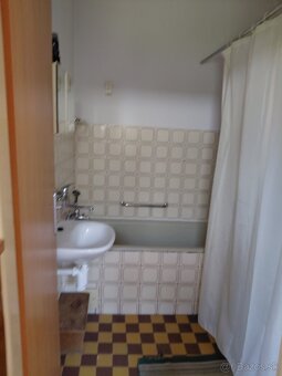 Predáme 3 - izbový rodinný dom, Žlkovce - 4