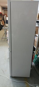 Chladnička s mrazničkou BEKO - 4